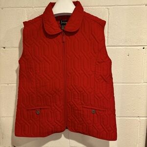 Jenny women’s red quilted jacket vest with pockets